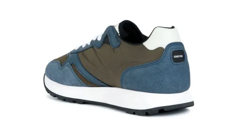 Кроссовки Vicenda, размер 40