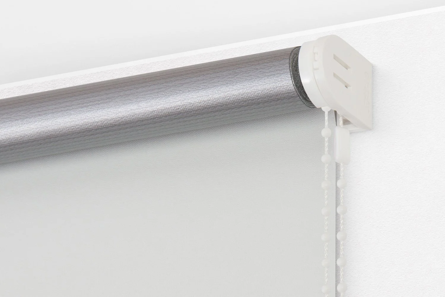 Штора рулонная Delfa СРШ-01М-7900 62x170 см белая