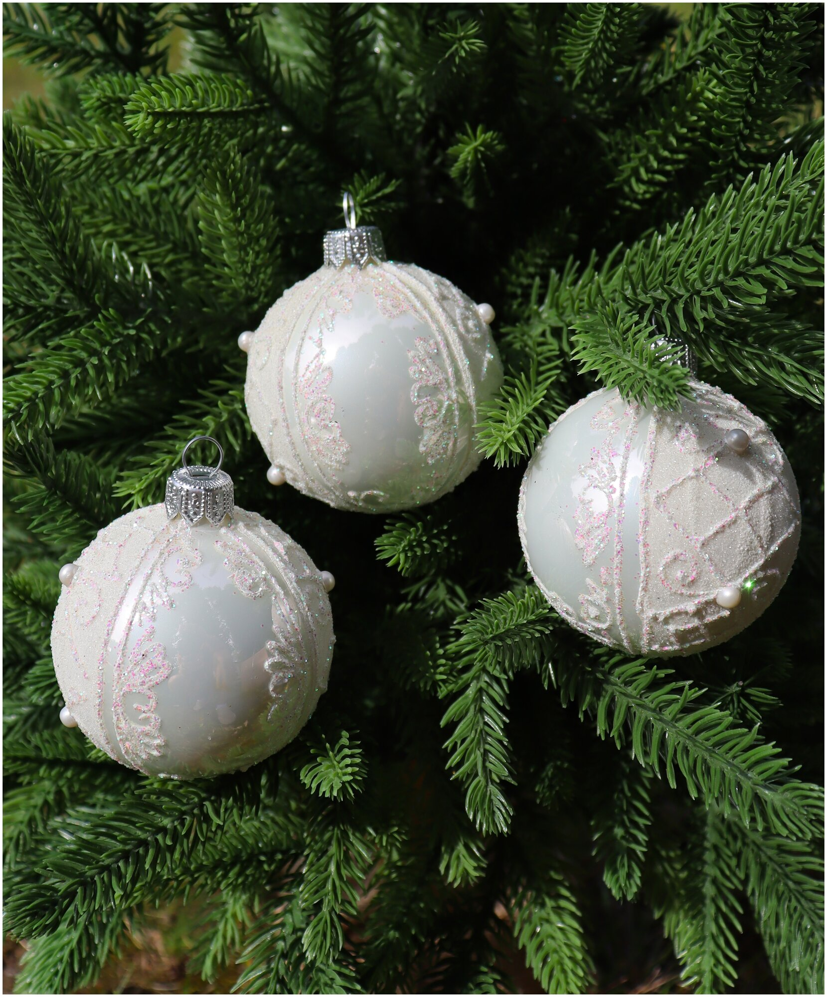 Набор елочных шаров Irena Co Арбуз 80302, белый, 6 см, 3 шт.