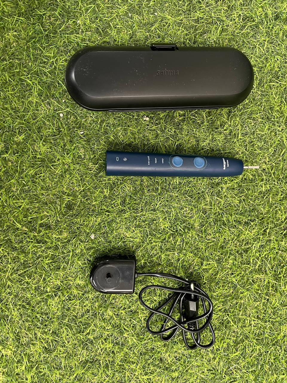 Звуковая зубная щетка Philips ProtectiveClean HX6851/53