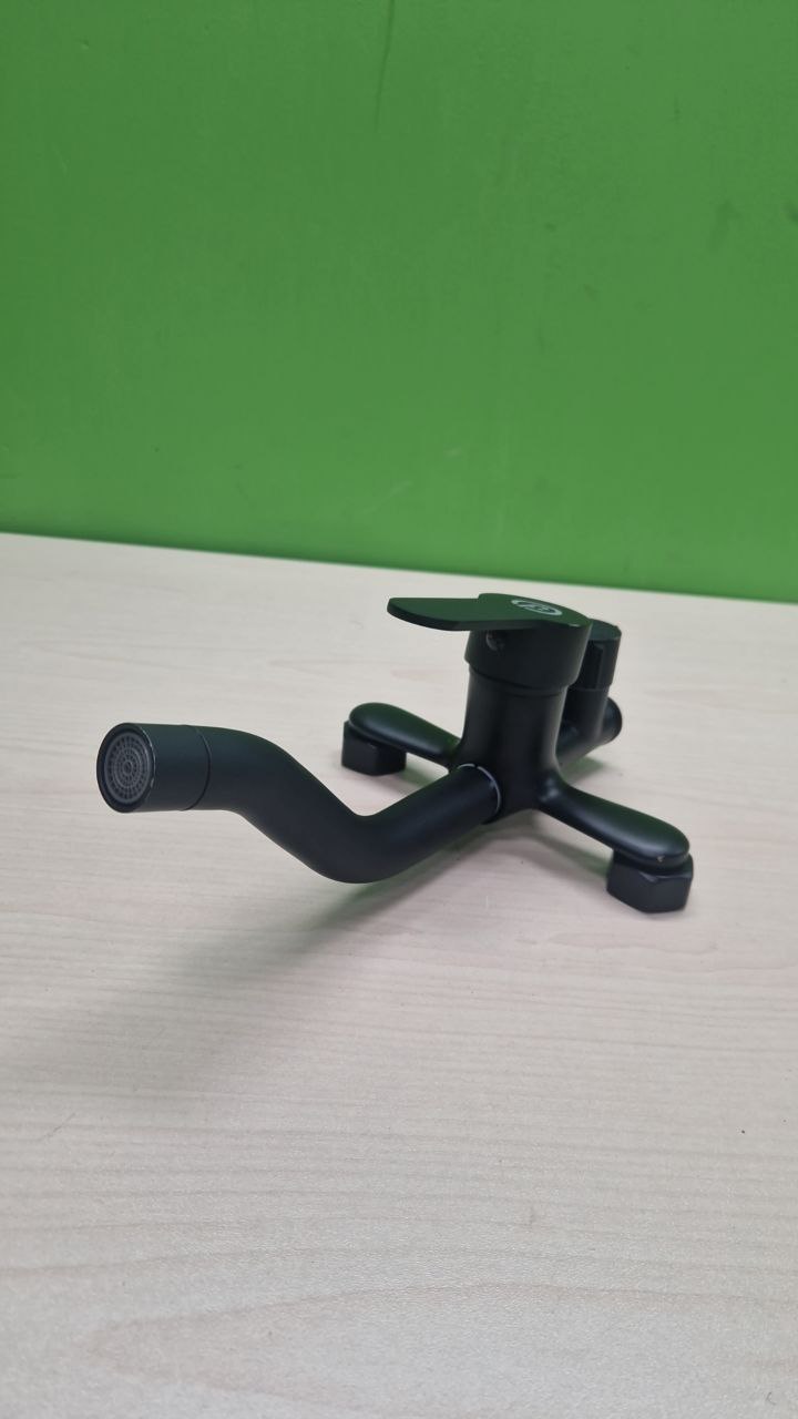 Смеситель душевая система для ванны 3-х функциональная черный матовый