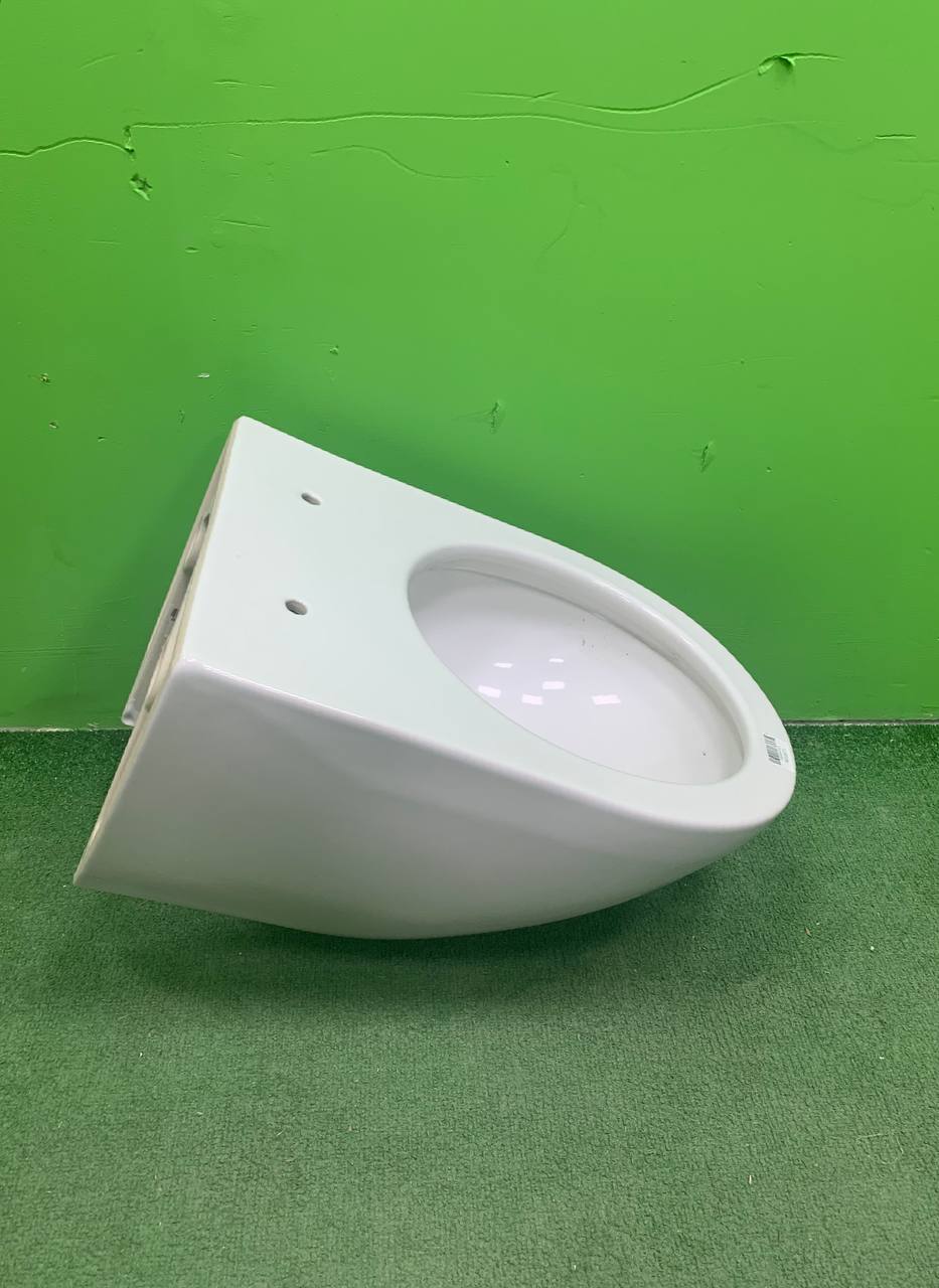 Подвесной унитаз Berges, сиденье дюропласт Toma Slim SO 043271